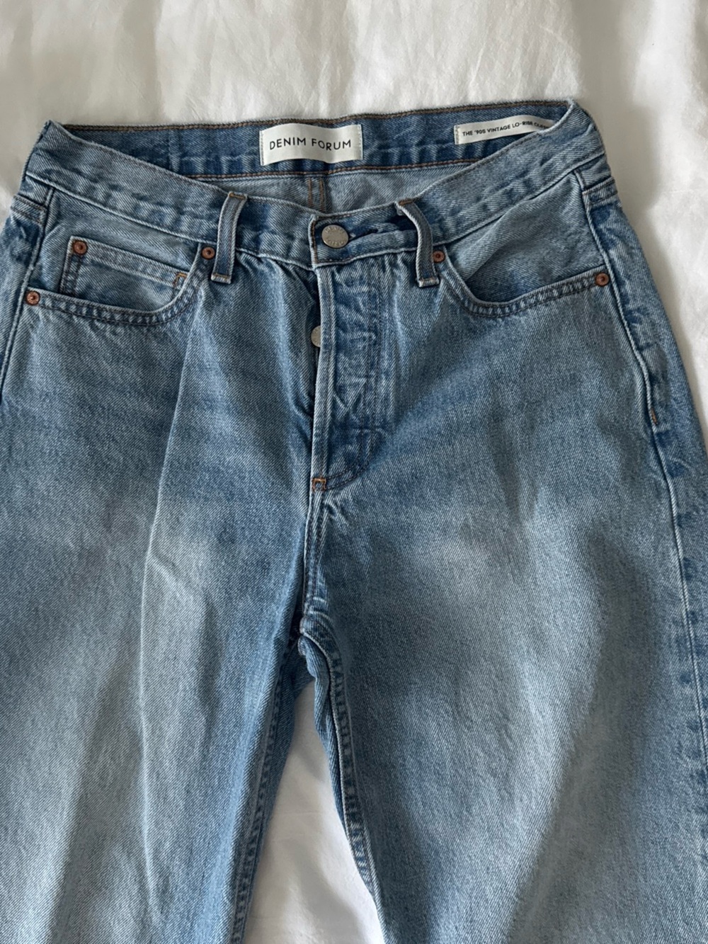 Aritzia Women’s Low Rise Jeans